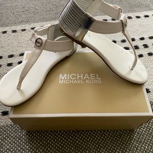 Michael Kors sandals child size 2. (White and silver)